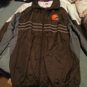 Size L Cleveland Browns windbreaker